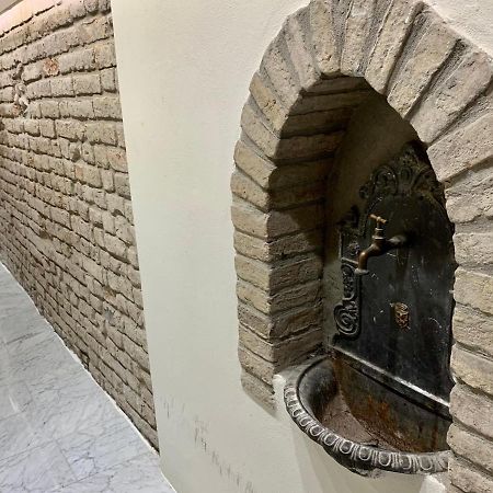 Storico Ombelico Di Parma Leilighet Eksteriør bilde